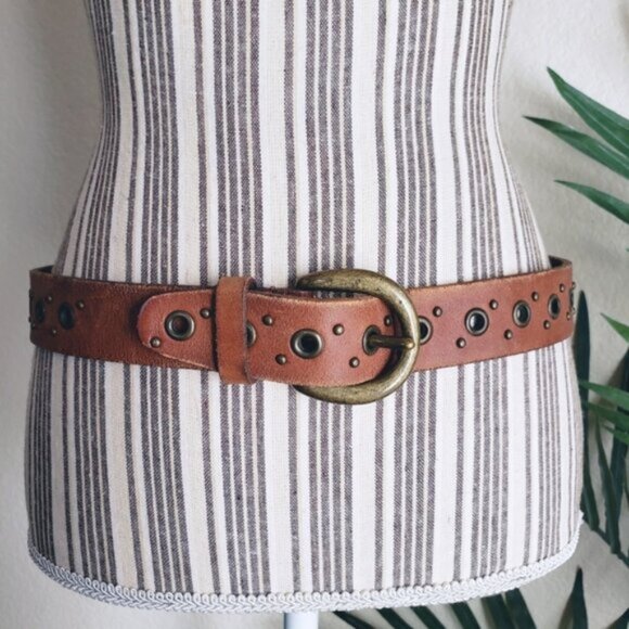 Fossil Bohemian Leather Belt Grommets Studded size Medium - Picture 2 of 11